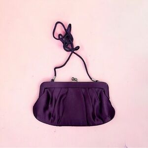 Vintage-Inspired Purple Clutch with Frame Closure